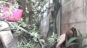 Madre flaca no dudó en chupar a su propio hijo