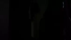 Hermano convence a hermana de tener sexo anal mientras los padres llegan tarde