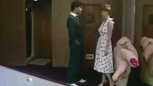 Mi hermana me pidió que le tomara fotos traviesas, y yo también la besé.