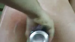 Hermano y hermana lidian con el incesto en el hotel, viniendo de vacaciones con los padres