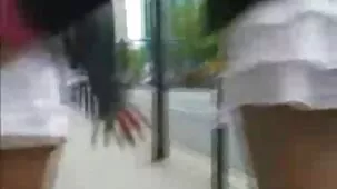 Hermana pelirroja le da el culo a su hermano solitario