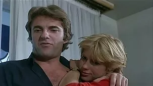 Hermano besará bien a su hermana y se correrá en su cara