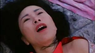 chica joven le gusta su padre