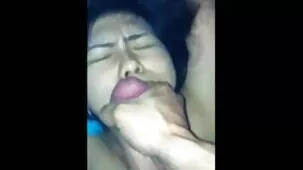 Hermana invita a su novia a un trío con su dulce hermano
