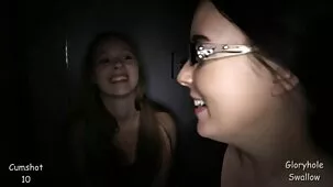 Besa mejor que un hombre.