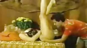 La hermana masturbadora tuvo que dejar que su hermano no le contara a nadie sobre sus bromas